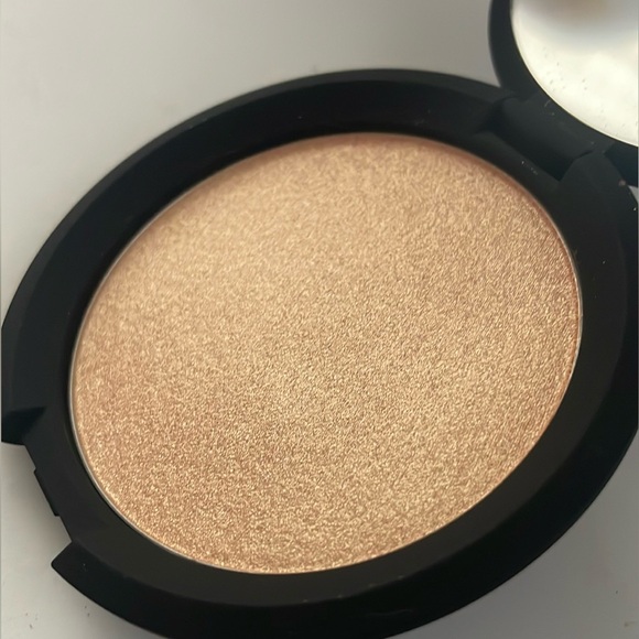 Smashbox x BECCA Shimmering Skin Perfector Pressed -CHAMPAGNE POP *NWOB - Picture 5 of 13